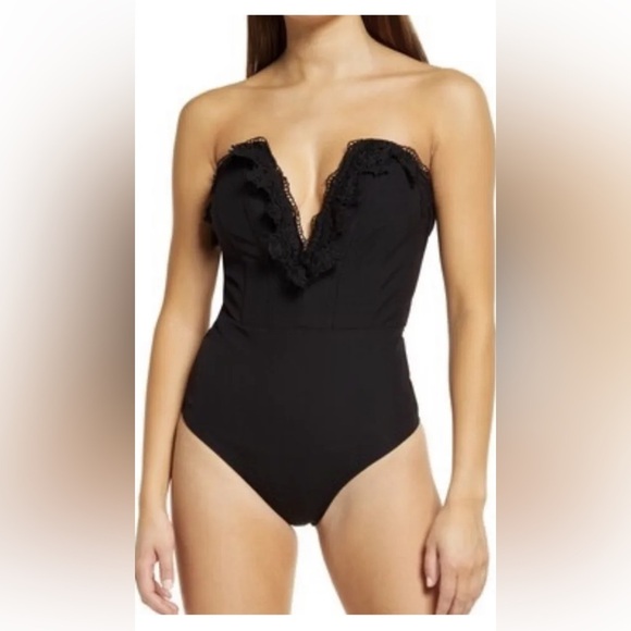 NWT Nichole Lynel The Label Bodysuit In Black - Picture 1 of 12